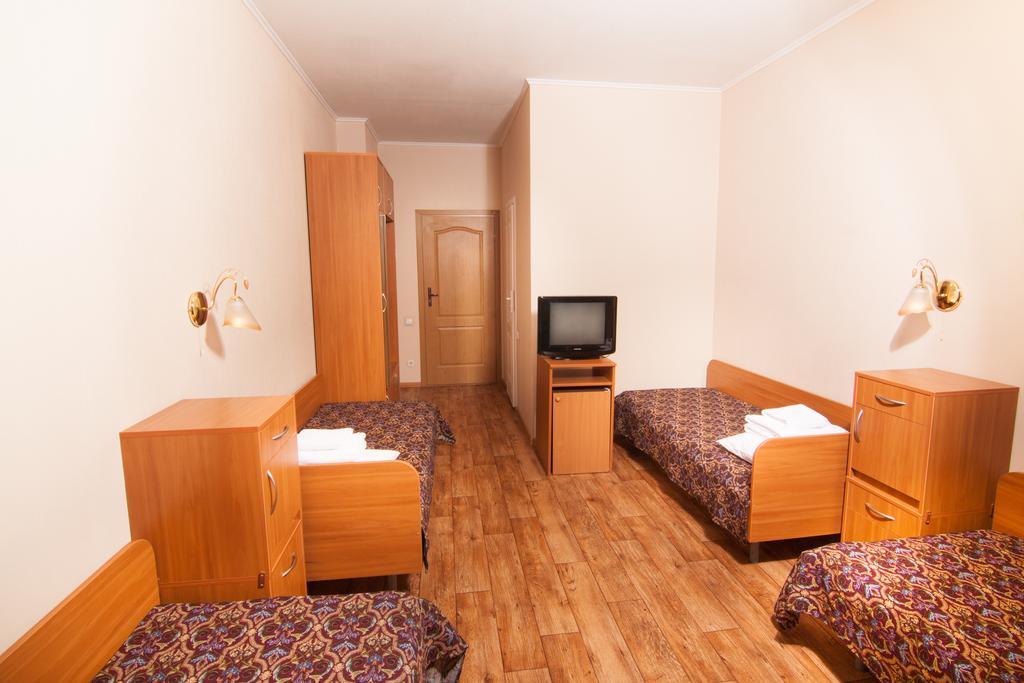 Mini-hotel on Elektrotechnichnaya Street 18 Kiew Exterior foto